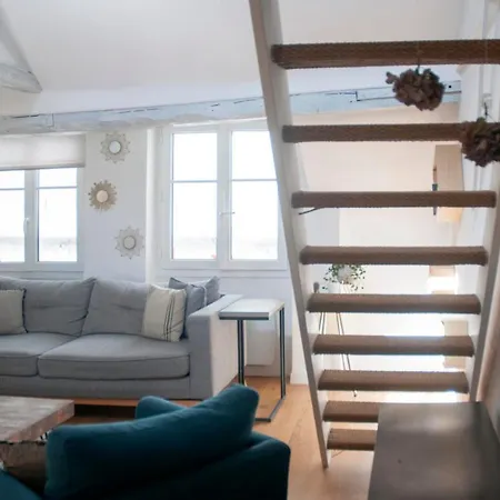 Cosy Studio With Mezzanine In Paris! *